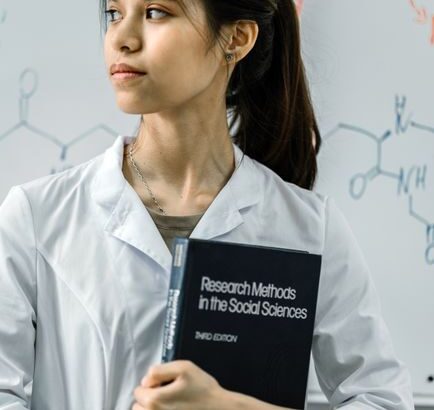 Illustration of research tools and learning materials for the Best Educational Resources for Research Skills.